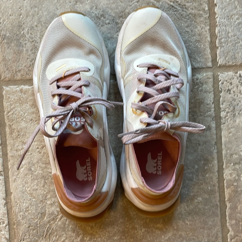 Sorel Women’s Tennis shoes